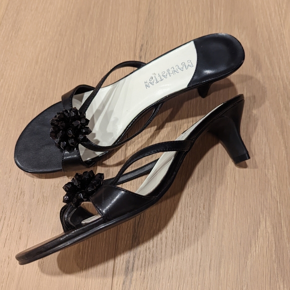 Black Women's Kitten heels with beaded accent - Picture 5 of 9